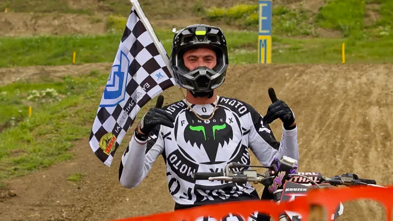 Core: Εντυπωσιακό κυνήγι στους ελληνικούς αγώνες motocross 