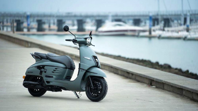 Έμπνευση από το S55 του 1953.