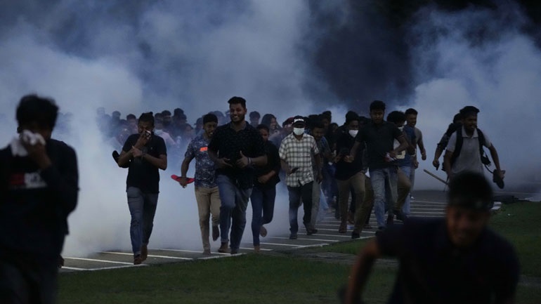 Διοικητής κεντρικής τράπεζας Σρι Λάνκα: Η οικονομία θα «καταρρεύσει» αν δεν διοριστεί νέα κυβέρνηση μέσα σε δύο ημέρες