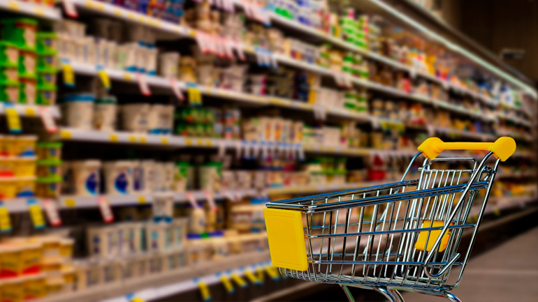 Φωτιά στα ράφια των σούπερ μάρκετ