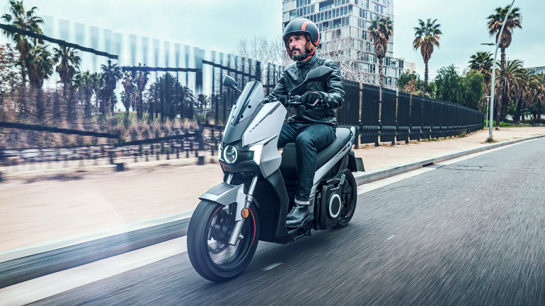 Το S01 είναι το πιο ισχυρό scooter της Silence