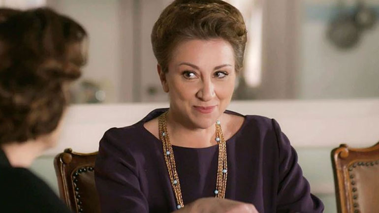 Η Χίλντα Ηλιοπούλου εξομολογείται: «Δεχόμουν bullying λόγω του πατέρα μου»