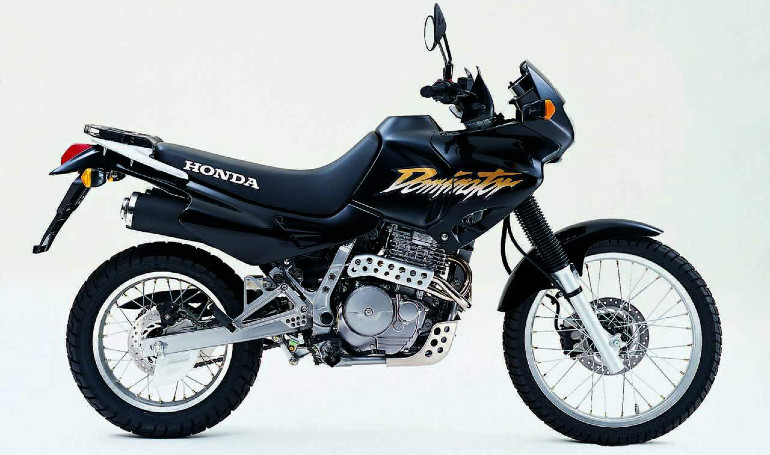 Το NX 650 Dominator ήταν το μεγαλύτερο από τη σειρά των NX.