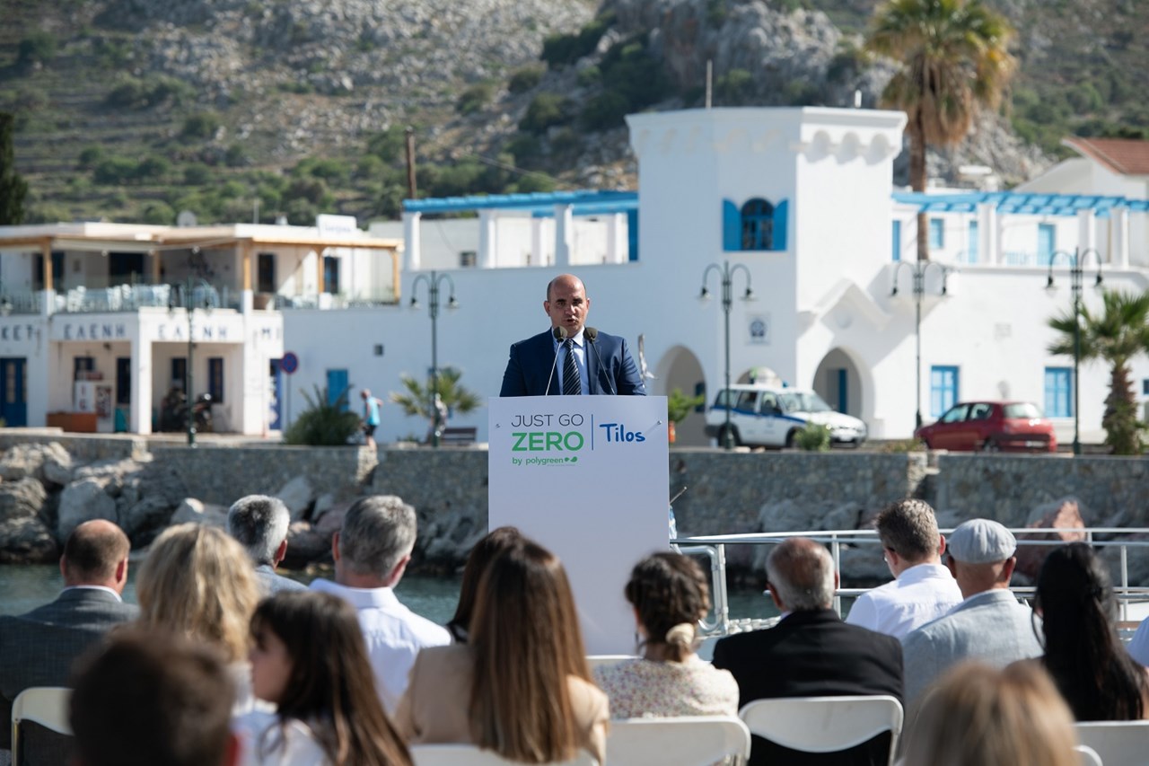 Oκ. Αθανάσιος Πολυχρονόπουλος, Ιδρυτής και Πρόεδρος της Polygreen κατά την ομιλία του στην παρουσίαση του Προγράμματος “Just Go Zero Tilos”.