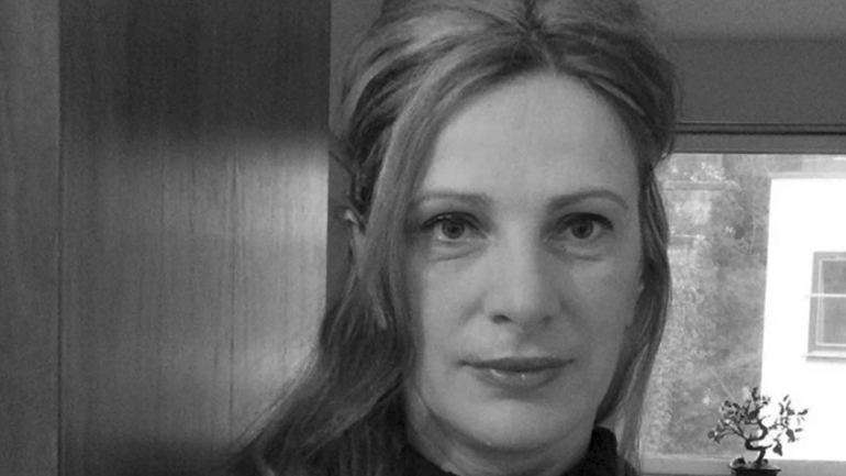 Θρήνος στην ΕΡΤ: «Έφυγε» η δημοσιογράφος Κωνσταντίνα Δερβίση