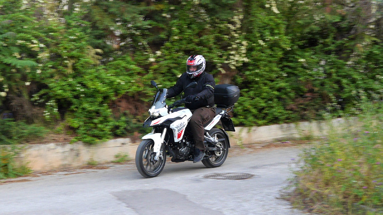 Καθημερινή διασκέδαση στη σέλα του TRK 251.