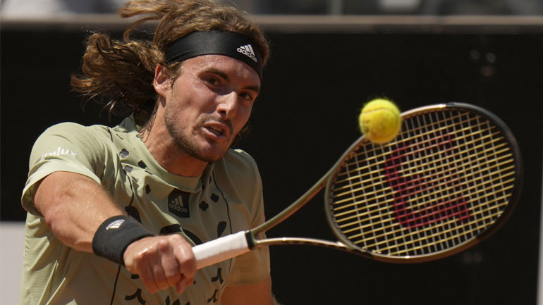 Προελαύνει στη Ρώμη ο Τσιτσιπάς, νίκησε 2-0 τον Σίνερ και προκρίθηκε στα ημιτελικά!