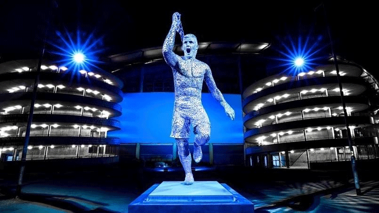 Η Μάντσεστερ Σίτι αποκάλυψε άγαλμα του Αγουέρο στη 10η επέτειο του «93:20»