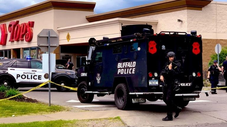 Πυροβολισμοί σε σούπερ μάρκετ στην Νέα Υόρκη – Πληροφορίες για πολλούς τραυματίες