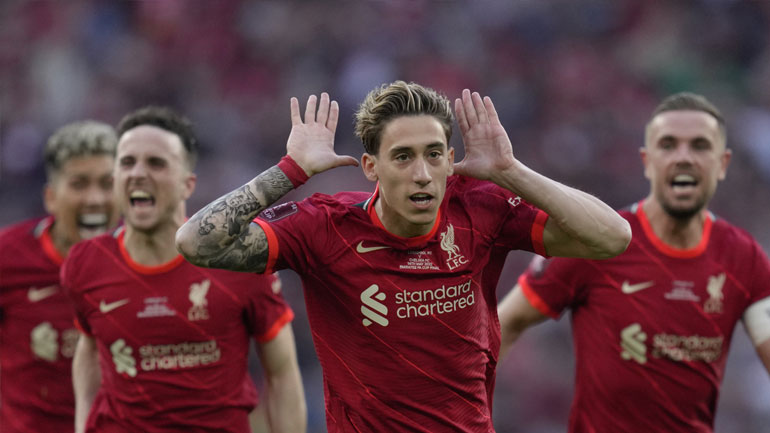 Αγγλία: Ο Κώστας Τσιμίκας χάρισε το Κύπελλο στη Λίβερπουλ, 6-5 την Τσέλσι στα πέναλτι!