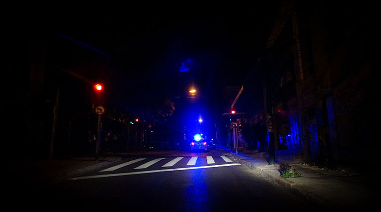 Mέγαρα: Εξαρθρώθηκε συμμορία που διέπραττε απαγωγές, εκβιάσεις και κλοπές από οικίες – Επτά συλλήψεις