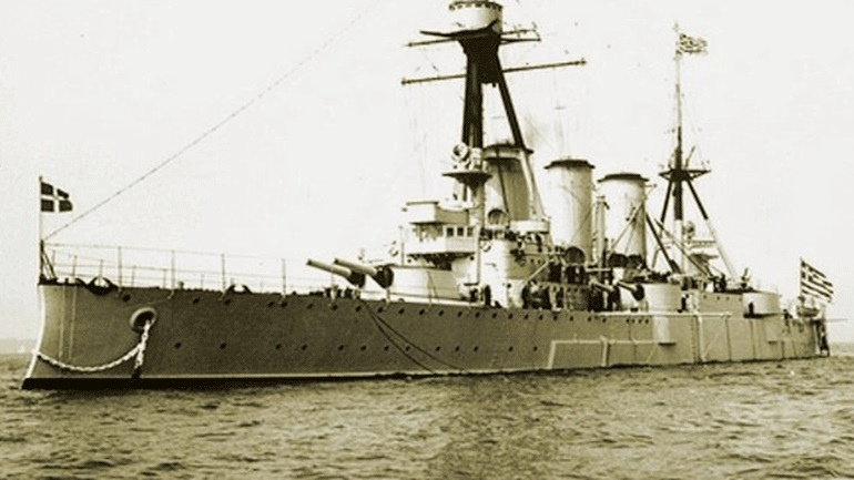 «Αβέρωφ»: Το θρυλικό θωρηκτό που διέλυσε τον τουρκικό στόλο και ονομάστηκε «το τυχερό πλοίο»