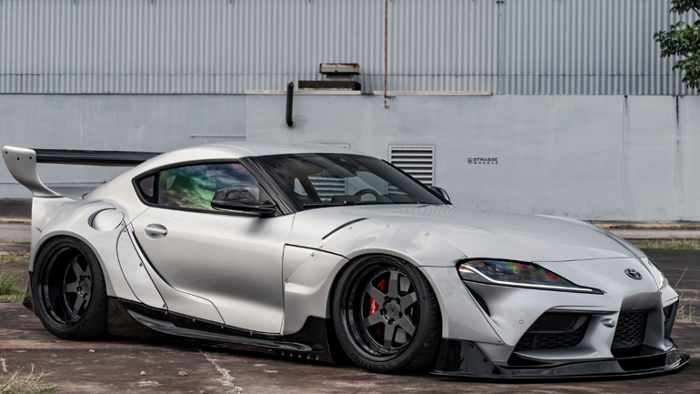 Η πιο «τουμπανιασμένη» Supra στον κόσμο. Είτε τη λατρεύεις είτε τη μισείς!