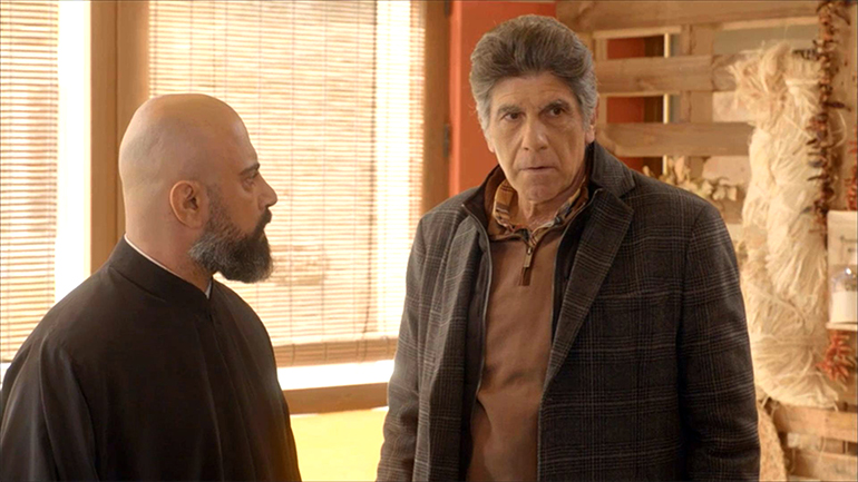 «Σε ξένα χέρια»: Ο Χρύσανθος είναι ο καρπός του έρωτα της Σούλας και του Φεγκούδη