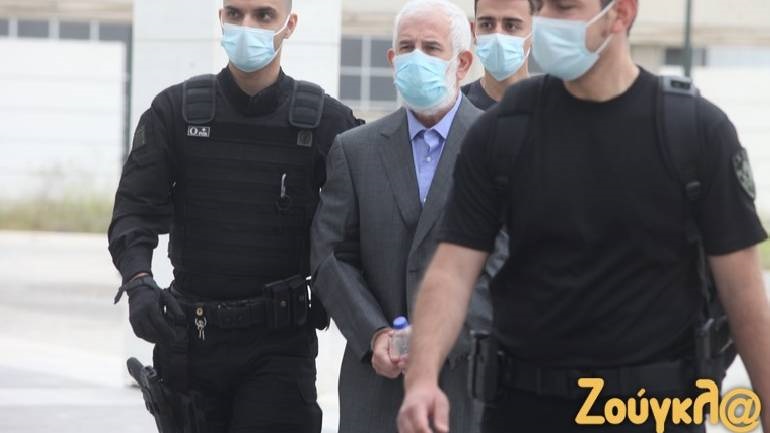 Δίκη Φιλιππίδη: Νεαρή ηθοποιός ξέσπασε σε λυγμούς