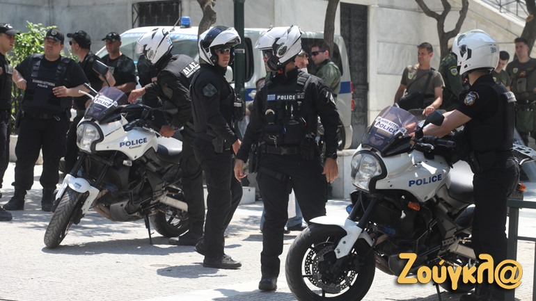 ΕΛ.ΑΣ: Ευρείας κλίμακας επιχείρηση στο κέντρο της Αθήνας για ναρκωτικά, παρεμπόριο και παράνομη μετανάστευση