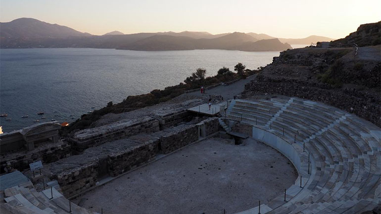 Ξεκινά το 4ο Διεθνές Φεστιβάλ Μήλου: Το πρόγραμμα του Φεστιβάλ