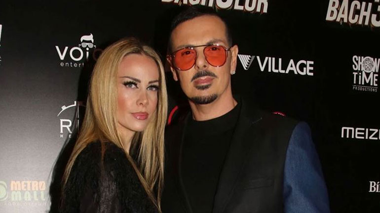 Νίκος Βουρλιώτης για Όλγα Καρπαθάκη: «Έχουμε χωρίσει έναν χρόνο και μένουμε ακόμη όλοι μαζί στο ίδιο σπίτι»