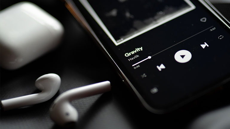 Από το iPod στο streaming: Συμβουλές για ασφαλή χρήση στη νέα εποχή