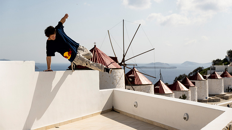 Το ανανεωμένο Red Bull Art of Motion ταξιδεύει στην πανέμορφη Αστυπάλαια