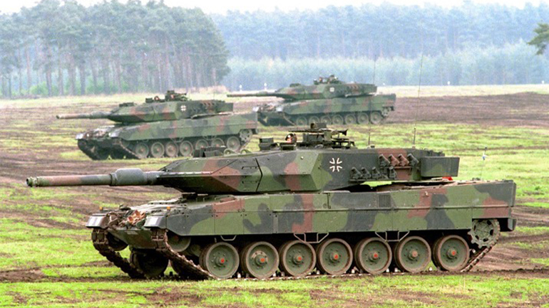 Γερμανικά άρματα παίρνει η Τσεχία ως αντάλλαγμα αυτών που στέλνει στην Ουκρανία