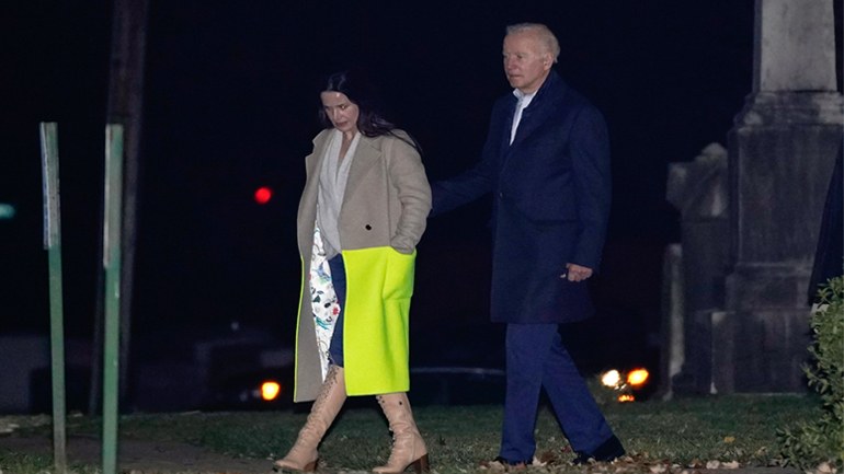 Θετική στην Covid-19 η κόρη του προέδρου Μπάιντεν