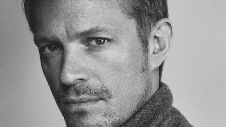 Ο Τζόελ Κίναμαν σε ταινία δράσης χωρίς διαλόγους