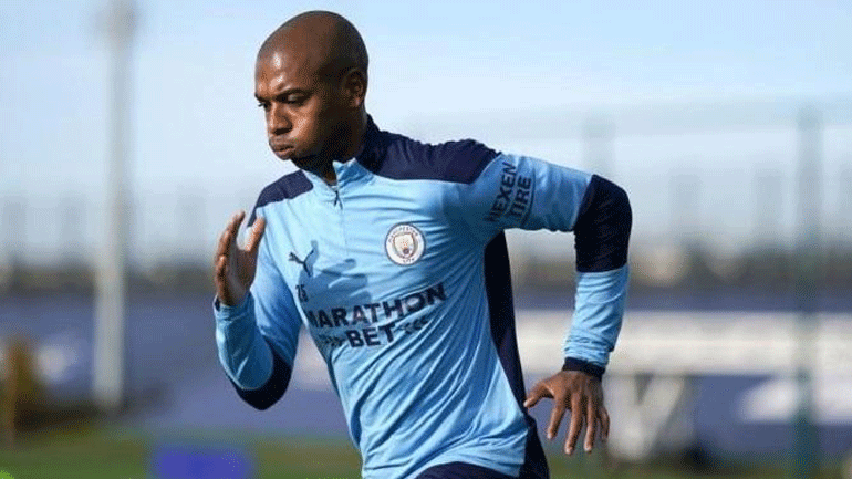 Ο Φερναντίνιο επιστρέφει στην Ατλέτικο Παραναένσε