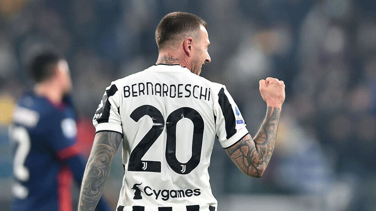 Δεν ανανεώνει με τη Γιουβέντους ο Μπερναρντέσκι