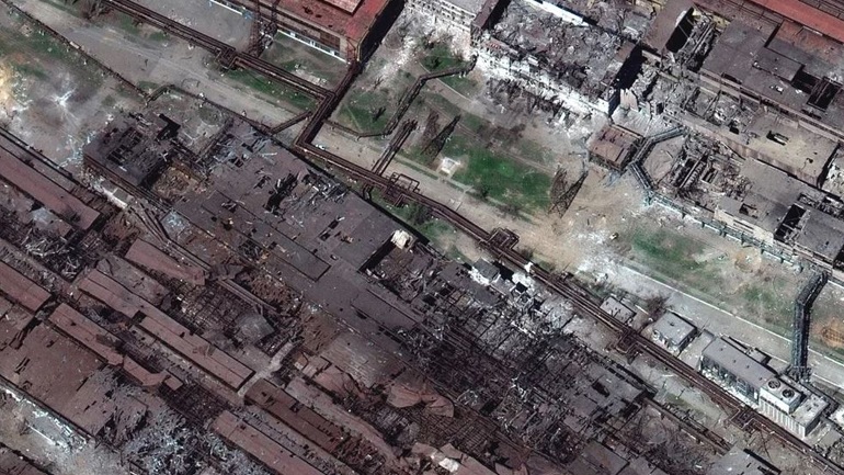 Μαριούπολη: «Άμαχοι και βαριά τραυματίες έχουν απομακρυνθεί από το εργοστάσιο Azovstal»