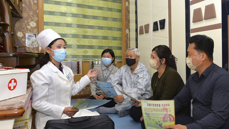 Βόρεια Κορέα: «Καλά αποτελέσματα» στη μάχη κατά του κορωνοϊού