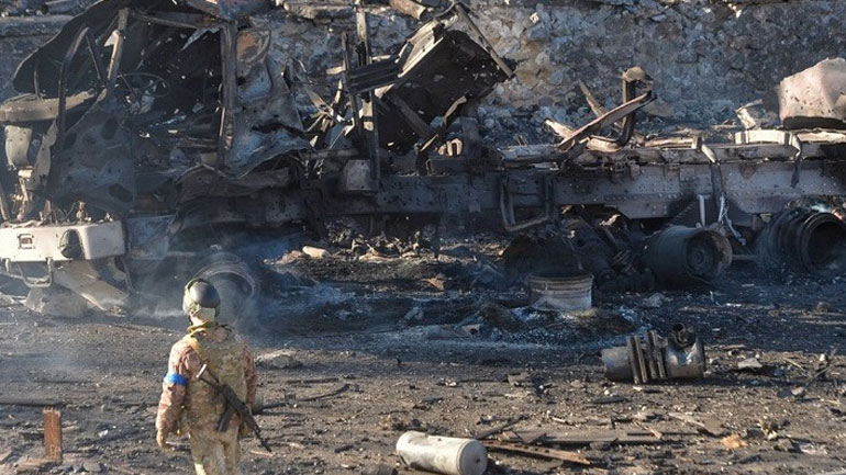 Ουκρανία: «Κόλαση» στο Ντονμπάς – Γιγαντιαίο πακέτο βοήθειας από τις ΗΠΑ