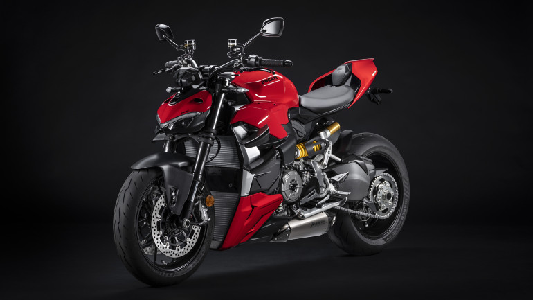 Το Ducati Streetfighter V2 αποκτά carbon πτερύγια