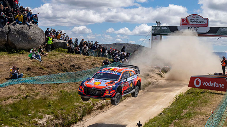 Ο Thierry Neuville κέρδισε την Super Ειδική στο Ράλι Πορτογαλίας