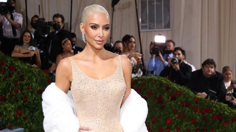 Bob Mackie: Ήταν «μεγάλο λάθος» που η Κιμ Καρντάσιαν φόρεσε το φόρεμα της Μέριλιν Μονρόε