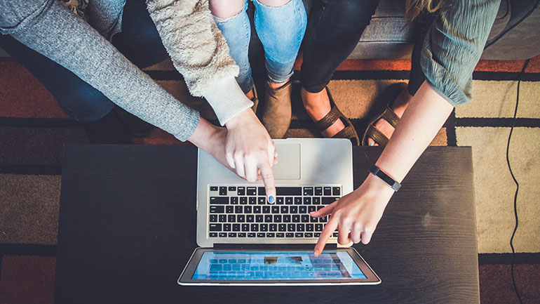 Ψηφιακές δεξιότητες: Απαντήστε σε 12 ερωτήσεις για να κατανοήσετε βαθύτερα τα δυνατά και τα αδύνατα σημεία σας