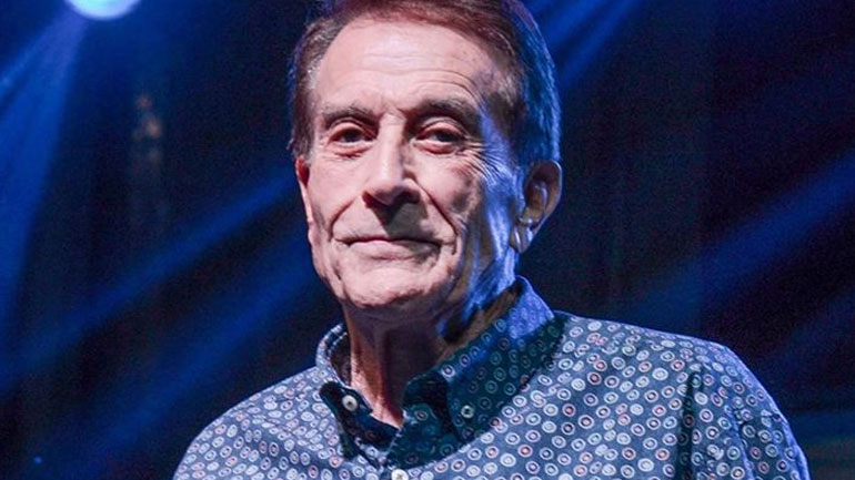 Στενός συνεργάτης του Δάκη αποκαλύπτει: «Eχει αδυνατίσει πολύ, δεν του μεταφέρουμε όσα γράφονται… »