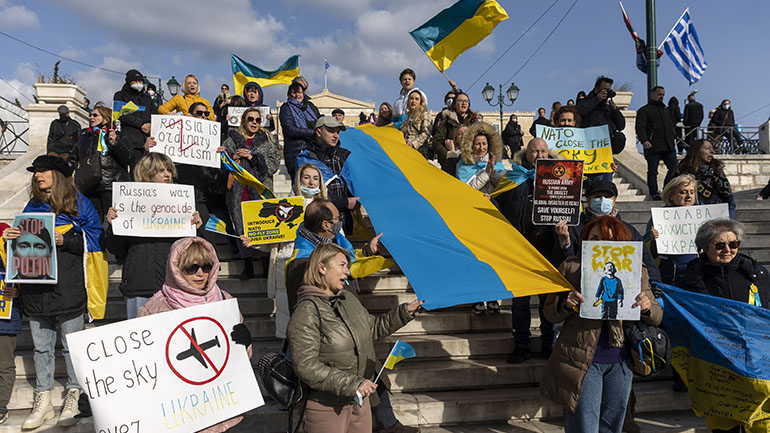 Al Jazeera: «Οι Έλληνες πολίτες είναι επιφυλακτικοί τόσο με τις ΗΠΑ, όσο και τη Ρωσία»