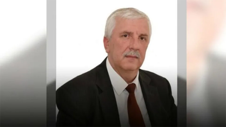 Πέθανε ο τραγουδιστής Γιάννης Γκόβαρης