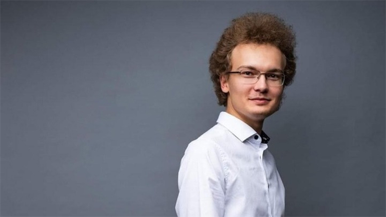 Λεωνίδας Καβάκος και Κρατική Ορχήστρα Αθηνών σε συναυλία για τα παιδιά πρόσφυγες από την Ουκρανία