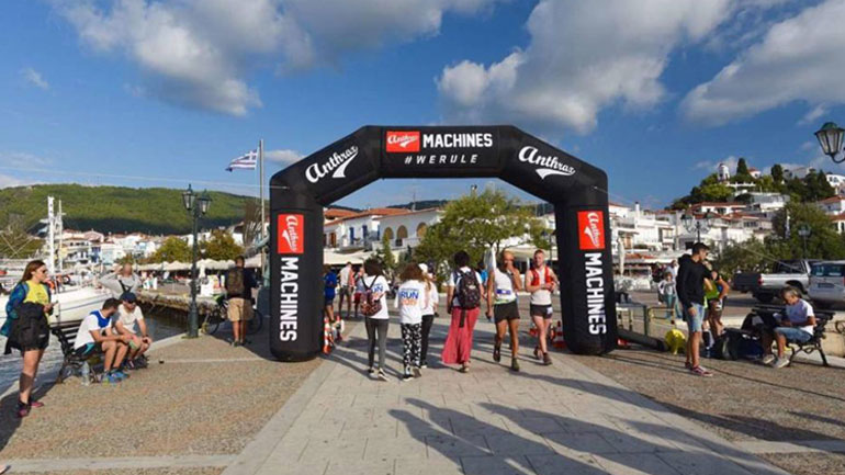 Σκιάθος: Έπεσε νεκρός από ανακοπή 65χρονος αθλητής στη διάρκεια του ημιμαραθωνίου