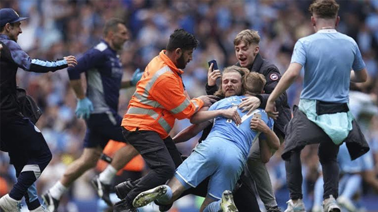 Το καλύτερο πρωτάθλημα, η χειρότερη δημοσιογραφία…