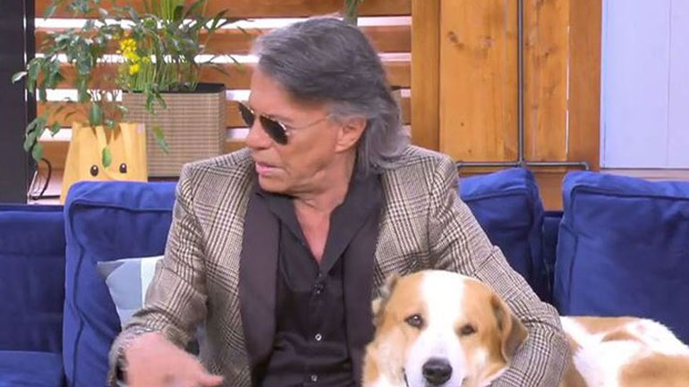 Ηλίας Ψινάκης: «Περιμένω να με βρίσουν, είναι το βούτυρο στο ψωμί μου»