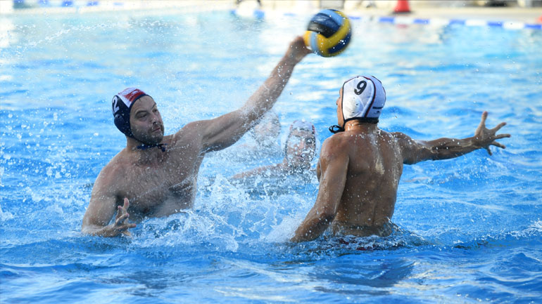 Πόλο: Μία νίκη μακριά από το 10ο σερί πρωτάθλημα ο Ολυμπιακός, 8-5 τη Βουλιαγμένη