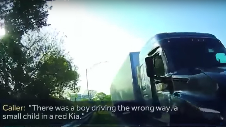 Χάος από παιδί επτά ετών που πήρε το SUV των γονιών του. Η dashcam κατέγραψε τα πάντα