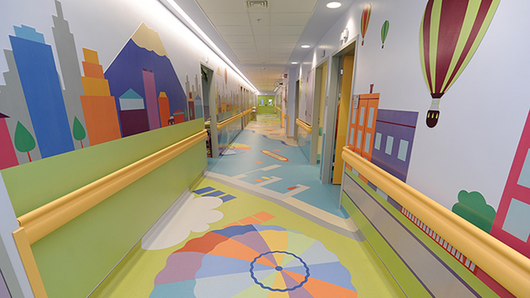 Τα ανακαινισμένα παιδιατρικά νοσοκομεία μέσα από τα μάτια των παιδιών