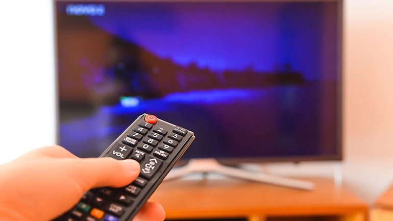 Η μείωση της τηλεόρασης σε λιγότερο από μια ώρα τη μέρα μπορεί να αποτρέψει έναν στους δέκα θανάτους από στεφανιαία νόσο