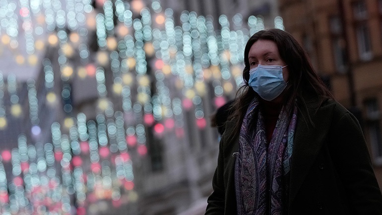 Το CDC καλεί το ένα τρίτο των Αμερικανών πολιτών να χρησιμοποιούν ξανά μάσκα