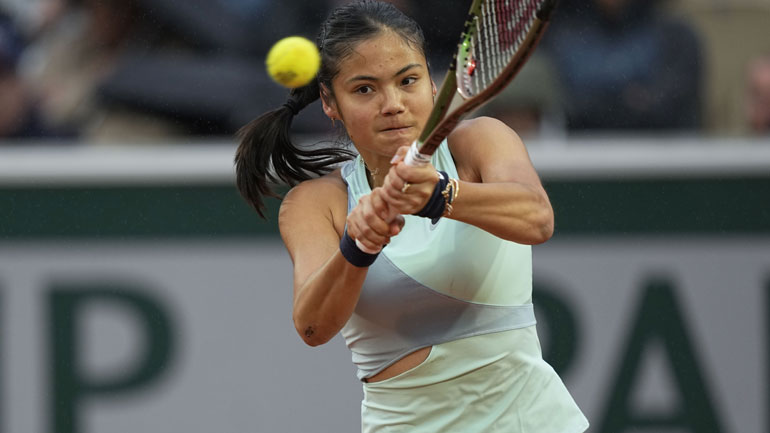 Τένις: Εκτός Ρολάν Γκαρός και η Ραντουκάνου