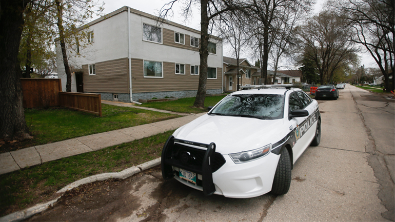 Καναδάς: Αστυνομικοί πυροβόλησαν νεαρό άνδρα που περπατούσε κρατώντας καραμπίνα